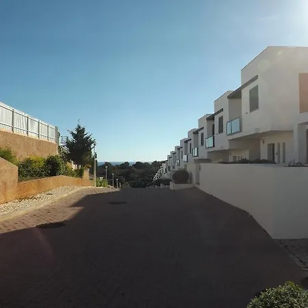 Ocean View Residences 4*