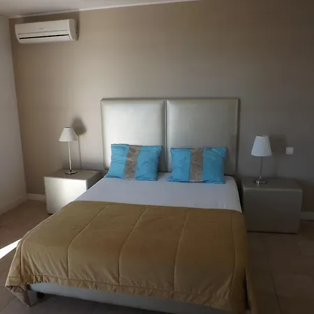 منتزه العطل Ocean View Residences