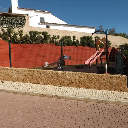 منتزه العطل Ocean View Residences 4*