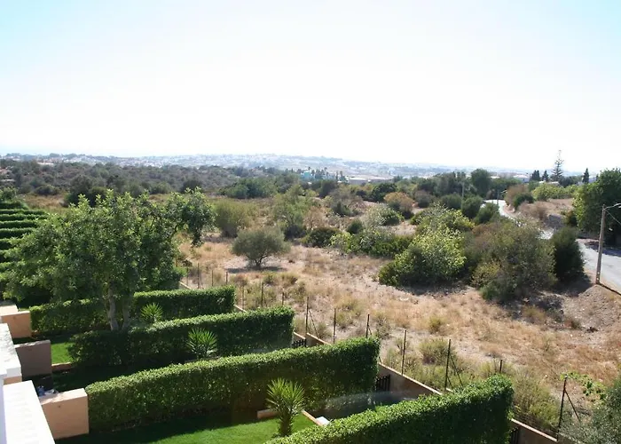 Ocean View Residences 4*